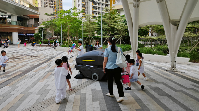 Queen's Hill Estate, Hong Kong